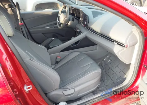 2021 Hyundai Elantra Sel z USA, uszkodzony, nr VIN 5NPLM4AG8MH046513